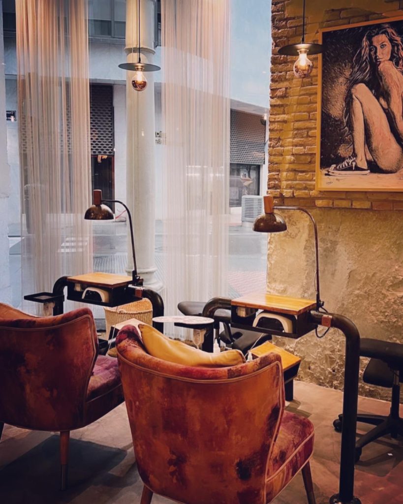 glownailstudio_granvia39 glownailstudio_granvia39